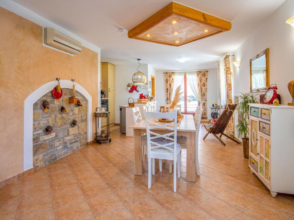 Holiday Home Villa KIM Brest Dış mekan fotoğraf